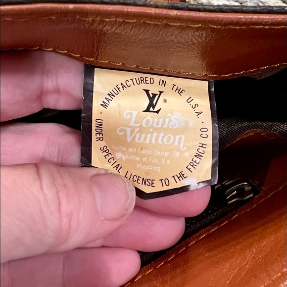 Authentic Louis Vuitton Bucket USA Tote MM - Picture 10 of 10